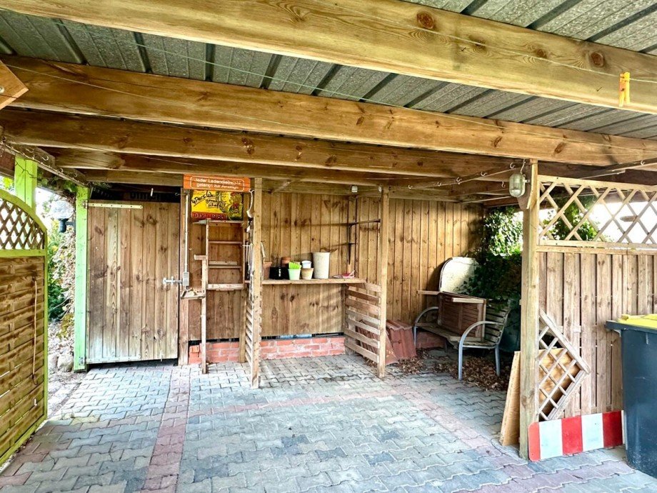 Carport mit Schuppenabteil Einfamilienhaus Gro� Teetzleben / Lebbin