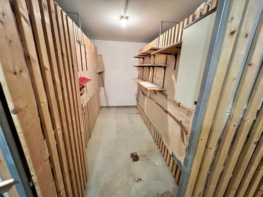 eigener Keller mit Steckdose Erdgeschosswohnung Neubrandenburg