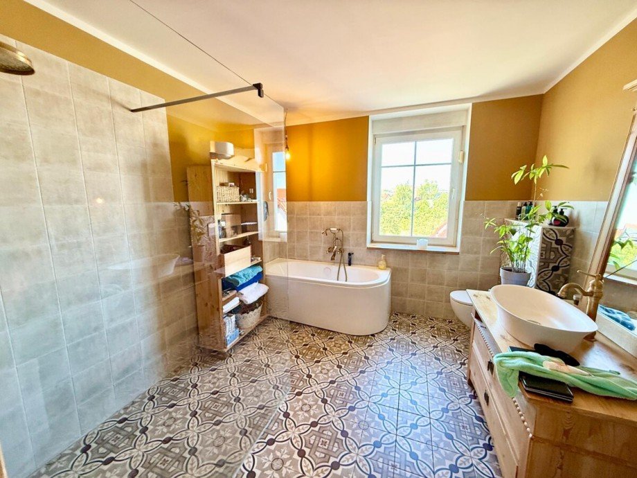 Badezimmer mit Walk In Dusche... Einfamilienhaus Neubrandenburg