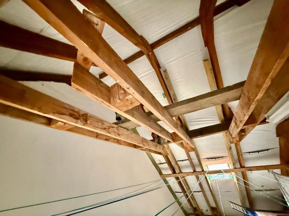 Detail Dachstuhl Etagenwohnung Neubrandenburg