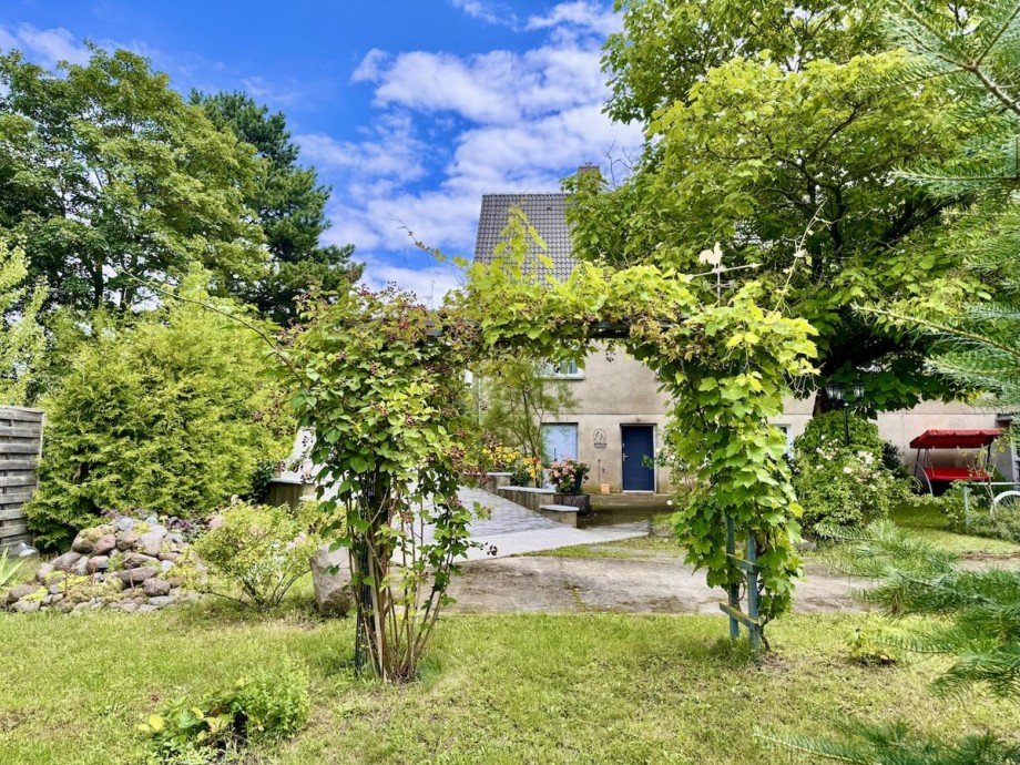 das Grundst�ck Haus Gartz