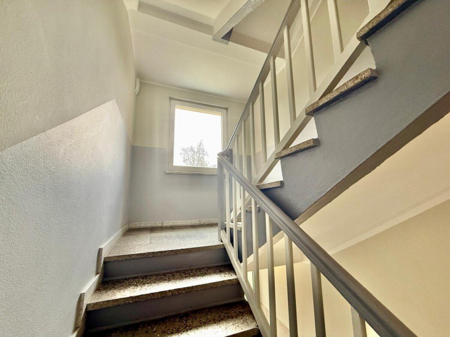 Treppenhaus Etagenwohnung Neubrandenburg