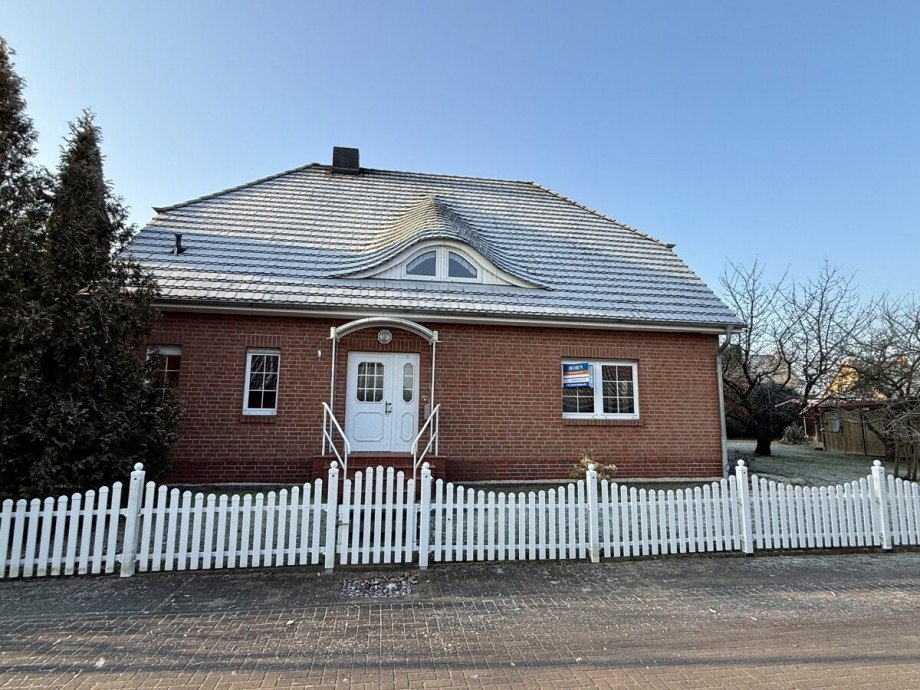 Einfamilienhaus Einfamilienhaus Neuendorf