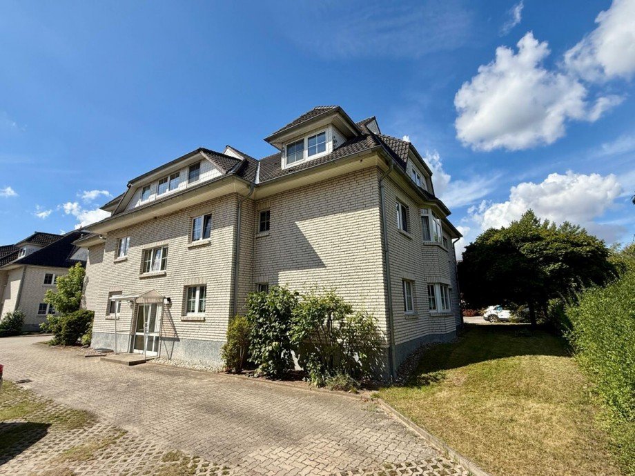 Hauseingang Etagenwohnung Neubrandenburg