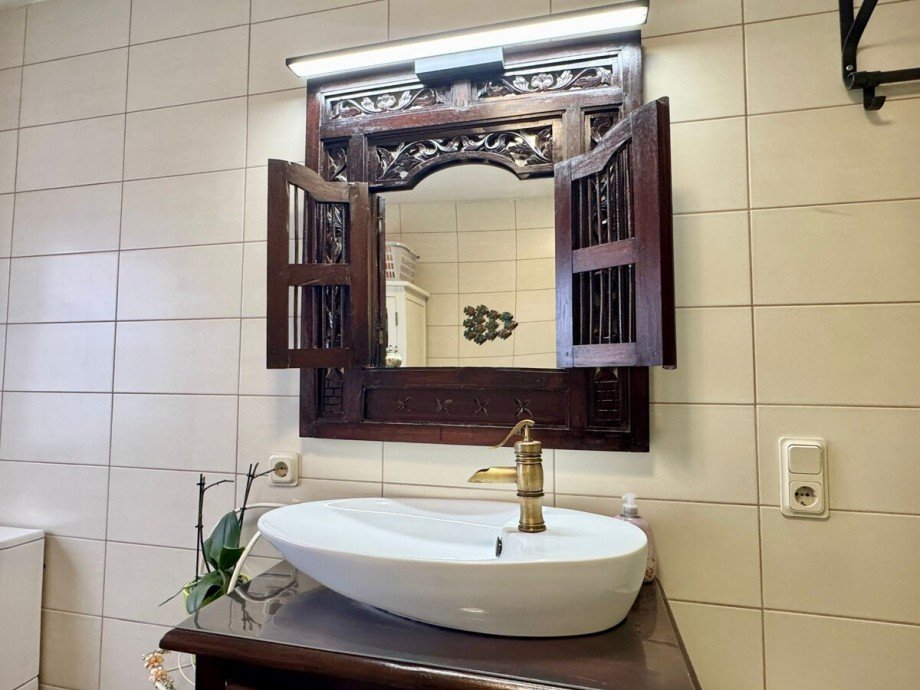 Detail Bad Einfamilienhaus Viereck