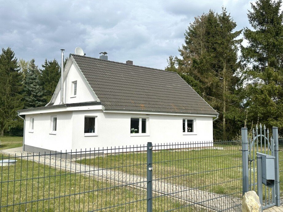 Hausansicht Einfamilienhaus Friedland / Jatzke