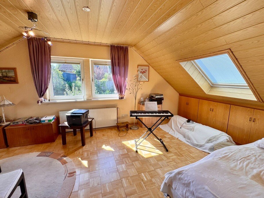 Zimmer Dachgeschoss Haus Burg Stargard