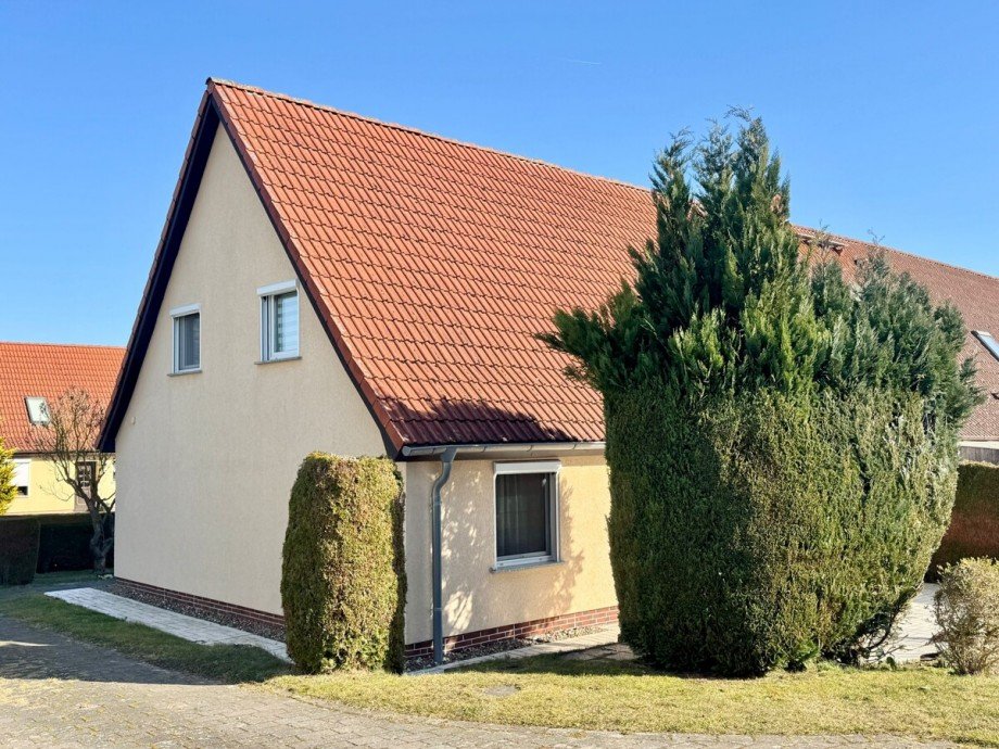 Hausansicht Doppelhaush�lfte Blankenhof / Chemnitz